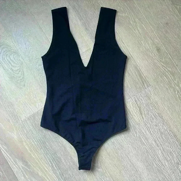 Free People Black V Neck Bodysuit - Picture 1 of 7